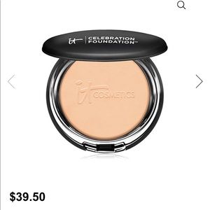 It Cosmetics Celebration Foundation
